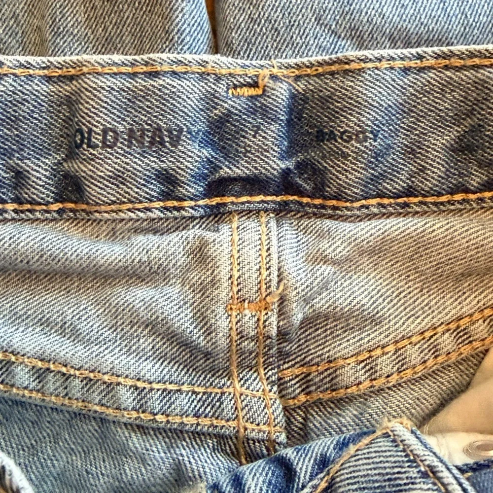 Girls Old Navy Baggy Jeans – Size 7